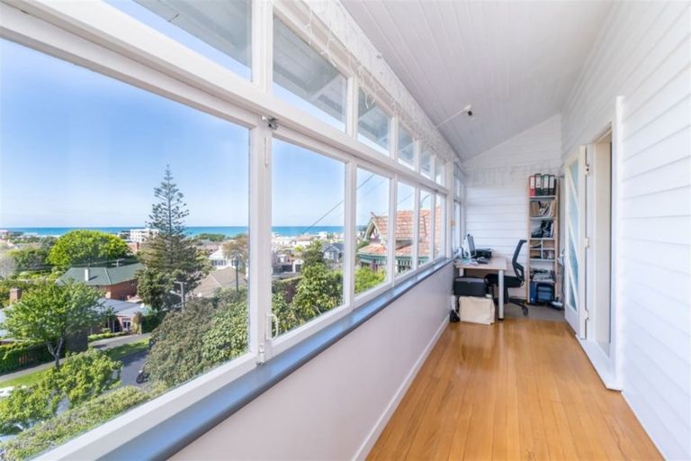 Photo of property in 34 Norfolk Street, Saint Clair, Dunedin, 9012