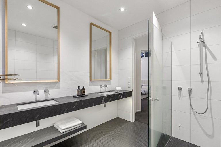 Photo of property in 29c Bath Street, Parnell, Auckland, 1052