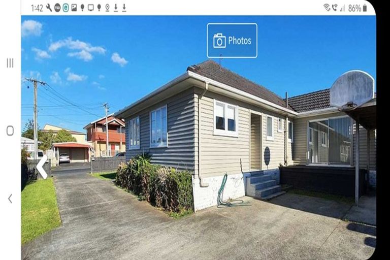 Photo of property in 30 Royton Avenue, Mangere East, Auckland, 2024