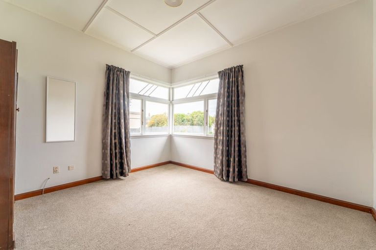 Photo of property in 35 Saint George Street, Watlington, Timaru, 7910