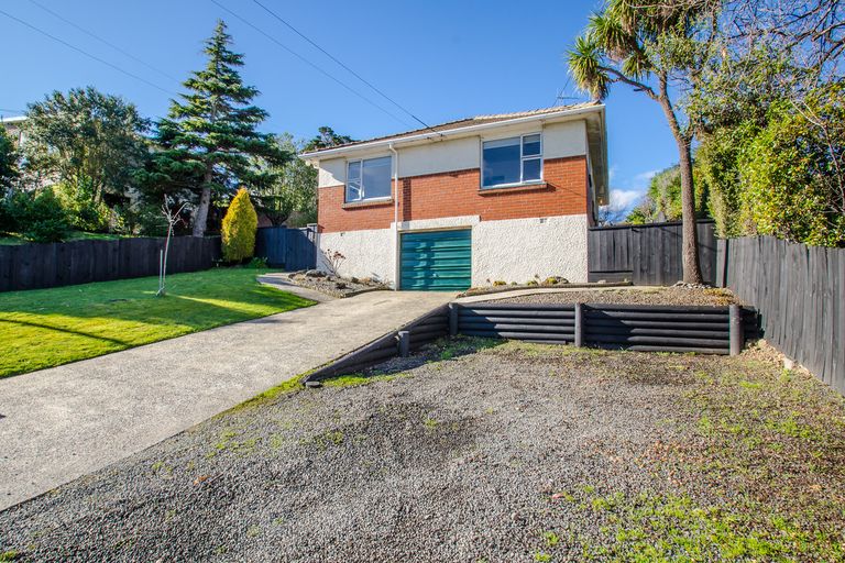 Photo of property in 27 Teignmouth Street, Abbotsford, Dunedin, 9018