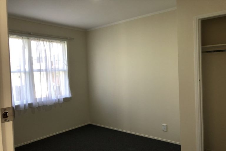 Photo of property in 1/343 Pakuranga Road, Pakuranga Heights, Auckland, 2010