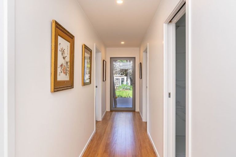 Photo of property in 5 Hellyer Street, Macandrew Bay, Dunedin, 9014