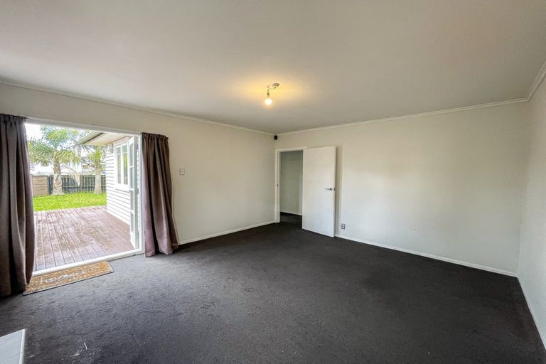 Photo of property in 2 Matangi Road, Mount Wellington, Auckland, 1060