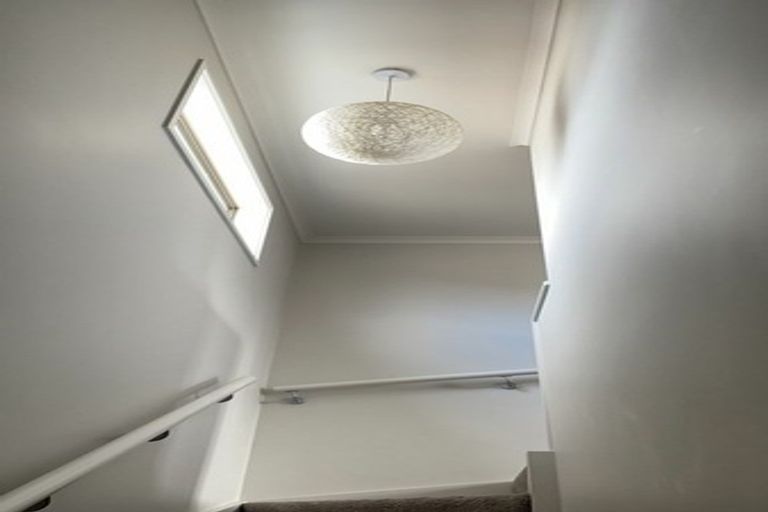 Photo of property in 21 Latimer Way, Petone, Lower Hutt, 5012