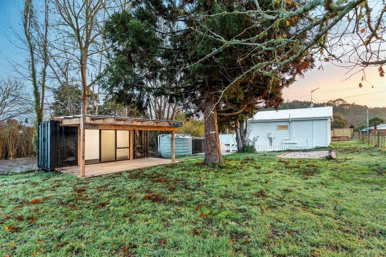 Photo of property in 877 Kahikatea Flat Road, Waitoki, Kaukapakapa, 0871