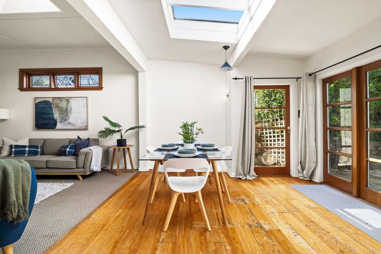 Photo of property in 5 Kinsman Street, Kaikorai, Dunedin, 9010