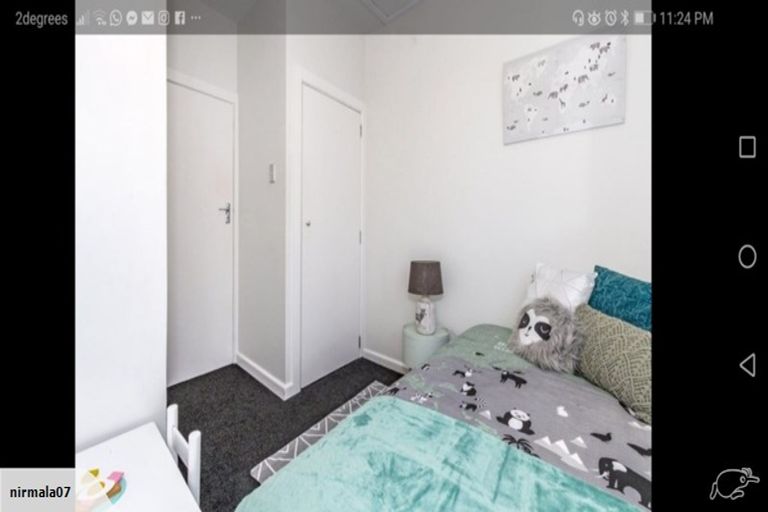 Photo of property in 215 Main North Road, Redwood, Christchurch, 8051