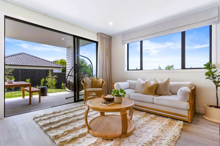 Photo of property in 4/14 Eastwood Rise, Browns Bay, Auckland, 0630