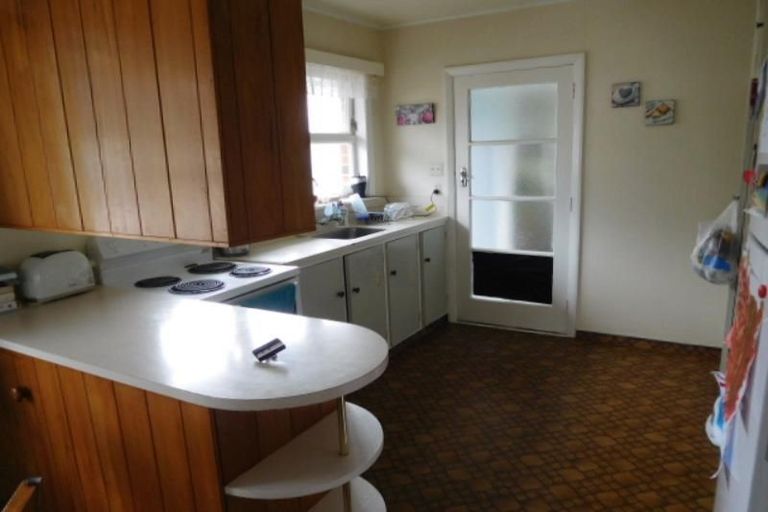 Photo of property in 79 Fraser Street, Wainuiomata, Lower Hutt, 5014