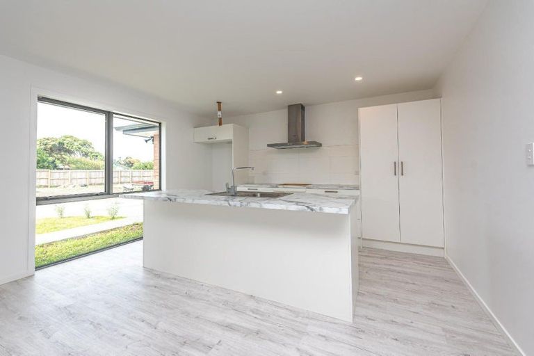 Photo of property in 23 Egmont Street, Castlecliff, Whanganui, 4501