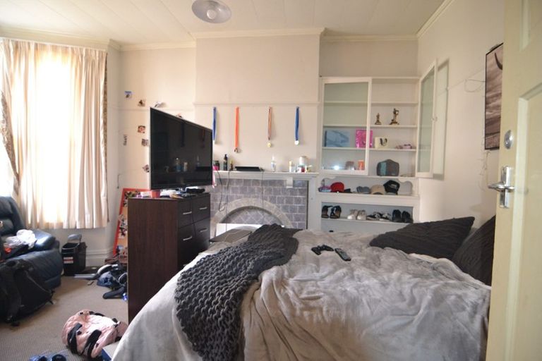 Photo of property in 828 Cumberland Street, North Dunedin, Dunedin, 9016