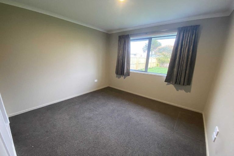 Photo of property in 5 Royalist Avenue, North New Brighton, Christchurch, 8083