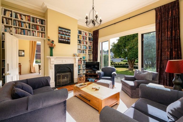 Photo of property in 32 Pacific Street, Roslyn, Dunedin, 9010