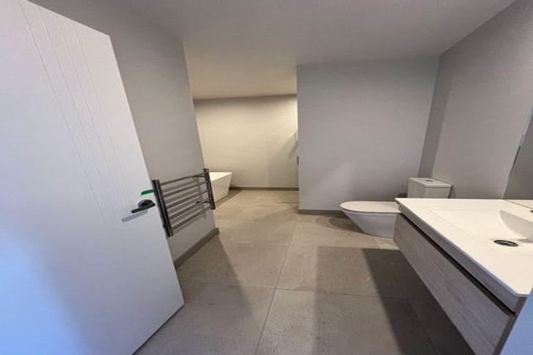 Photo of property in 6 Atutahi Lane, Papamoa Beach, Papamoa, 3118