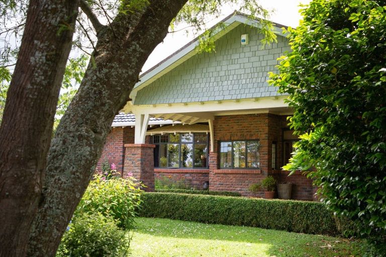 Photo of property in 7 Ranfurly Street, Dannevirke, 4930