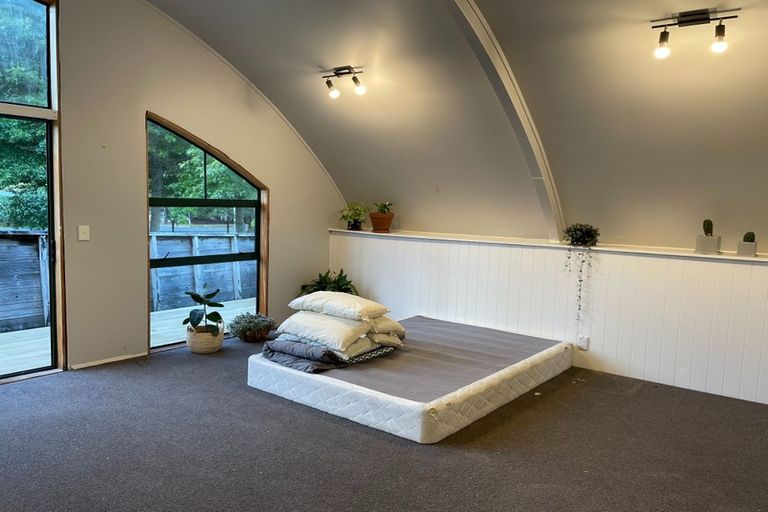 Photo of property in 110 Te Henga Road, Waitakere, Henderson, 0781