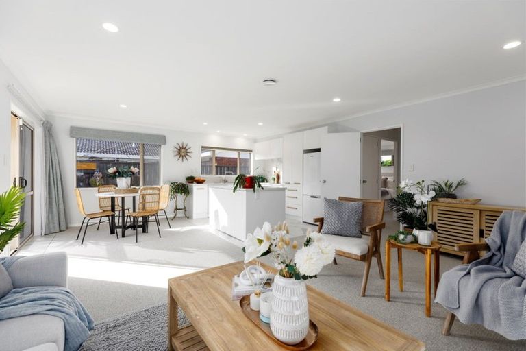 Photo of property in 15 Pembroke Drive, Bethlehem, Tauranga, 3110