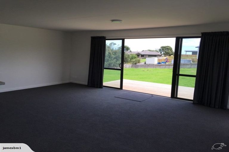 Photo of property in 27 Sunset Drive, Baylys Beach, Dargaville, 0377