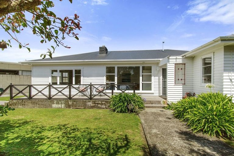 Photo of property in 959a High Street, Avalon, Lower Hutt, 5011
