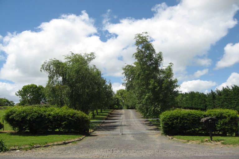 Photo of property in 592 Papakura-clevedon Road, Ardmore, Papakura, 2582