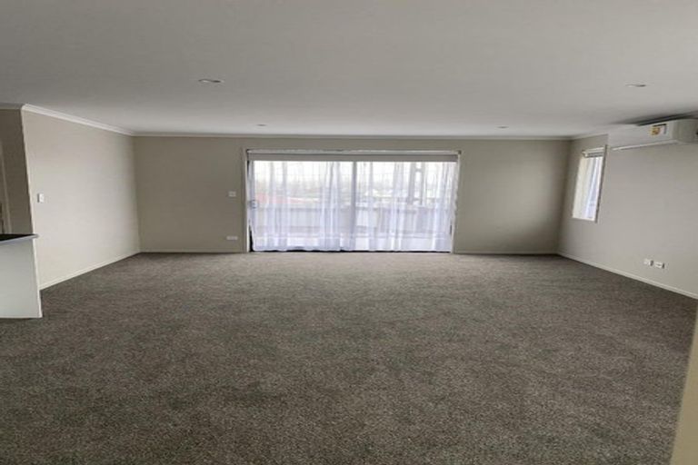 Photo of property in 12a-b Hughson Street, Waitara, 4320