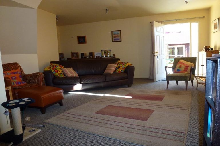 Photo of property in 1/32 Palatine Terrace, Huntsbury, Christchurch, 8022