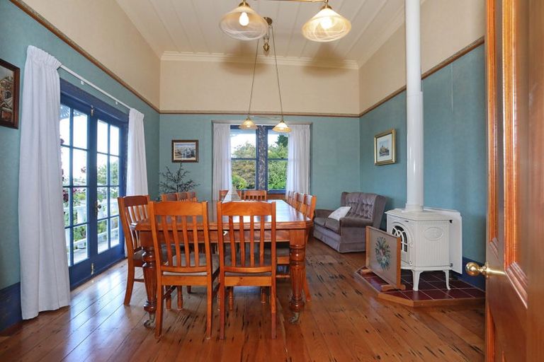 Photo of property in 84 Johnson Street, Bulls, 4818