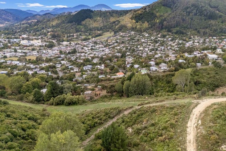 Photo of property in 10 Ariesdale Terrace, Toi Toi, Nelson, 7010