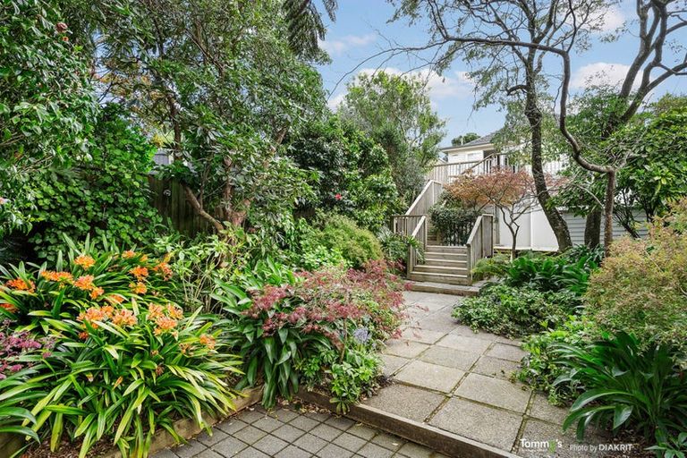 Photo of property in 1 Izard Road, Khandallah, Wellington, 6035