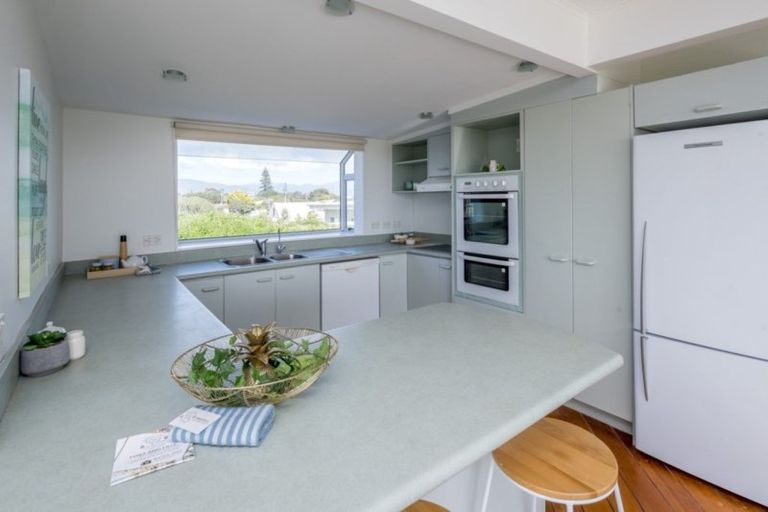 Photo of property in 68 Marine Parade, Otaki Beach, Otaki, 5512