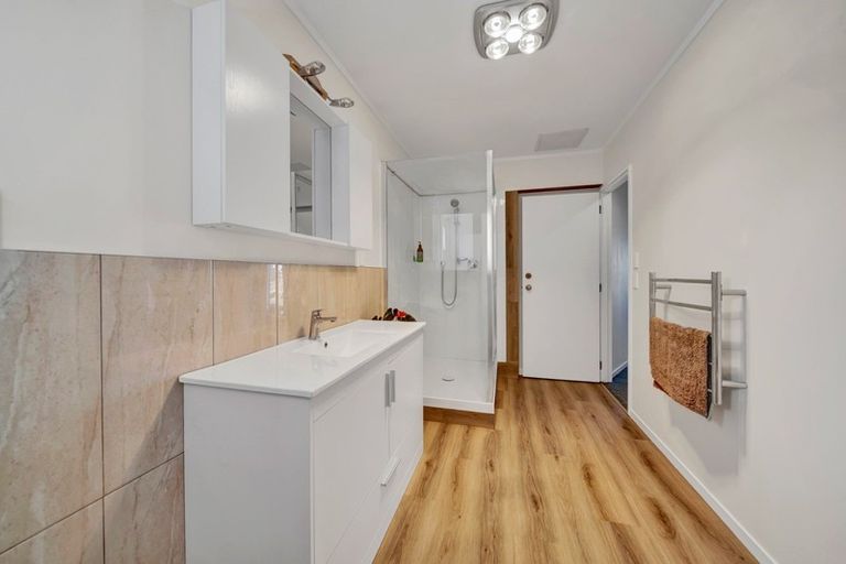 Photo of property in 10 Culzean Grove, Bell Block, New Plymouth, 4312