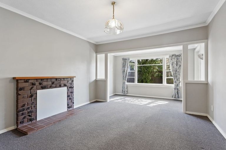 Photo of property in 238 Weston Road, Mairehau, Christchurch, 8052