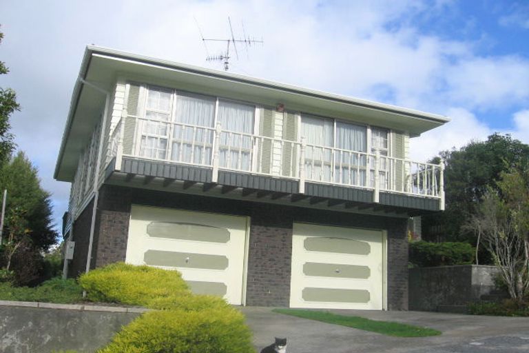 Photo of property in 20 Panorama Grove, Harbour View, Lower Hutt, 5010