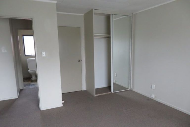 Photo of property in 1/14 Glenlea Place, Flat Bush, Auckland, 2019