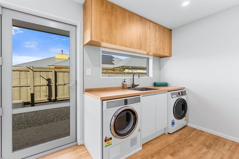 Photo of property in 5 Coopworth Mews, West Melton, 7618