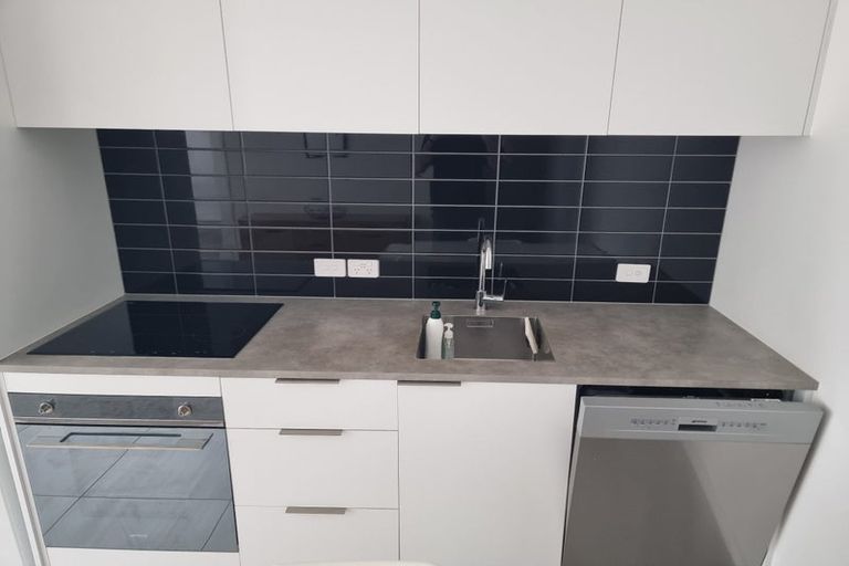 Photo of property in Pinnacle Apartments, W707/160 Victoria Street, Te Aro, Wellington, 6011