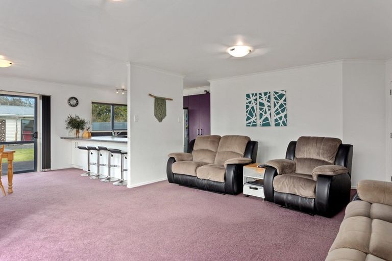 Photo of property in 13 East Bank Road, Thornton, Whakatane, 3193