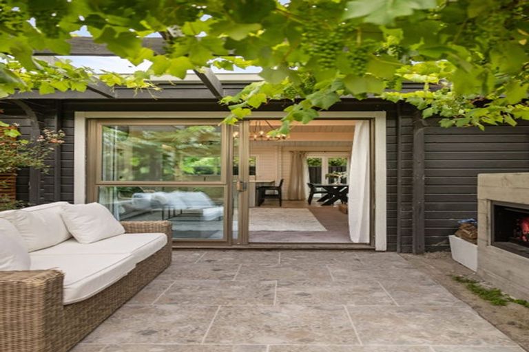 Photo of property in 4a Fox's Terrace, Arrowtown, 9302