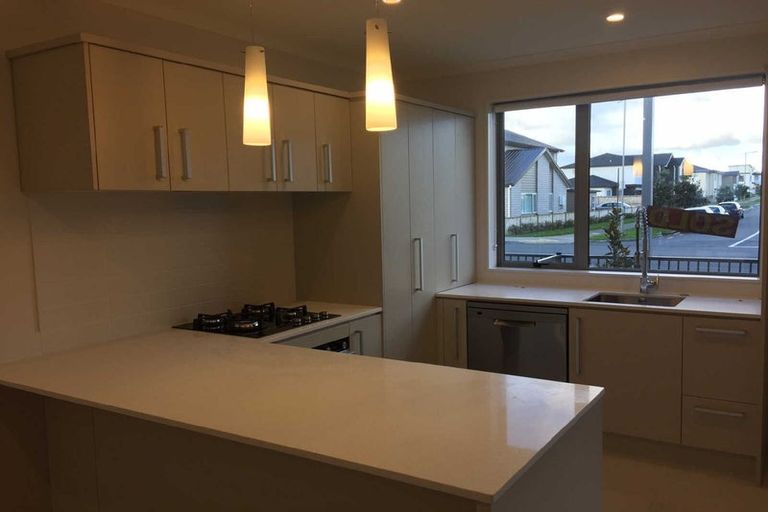 Photo of property in 41 Pencaitland Drive, Flat Bush, Auckland, 2019