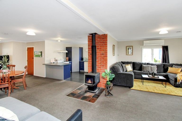 Photo of property in 70 Trafalgar Street, Dannevirke, 4930