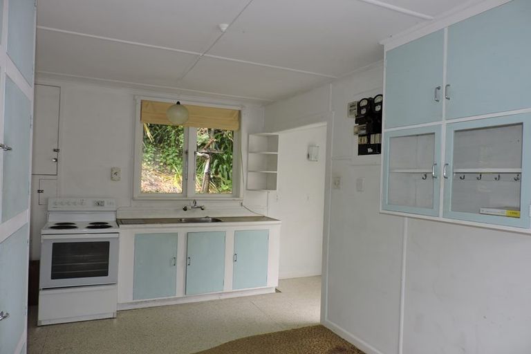Photo of property in 32 Tapu Coroglen Road, Tapu, 3575