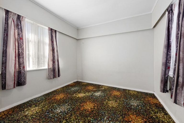 Photo of property in 50 Frederick Street, Wainuiomata, Lower Hutt, 5014