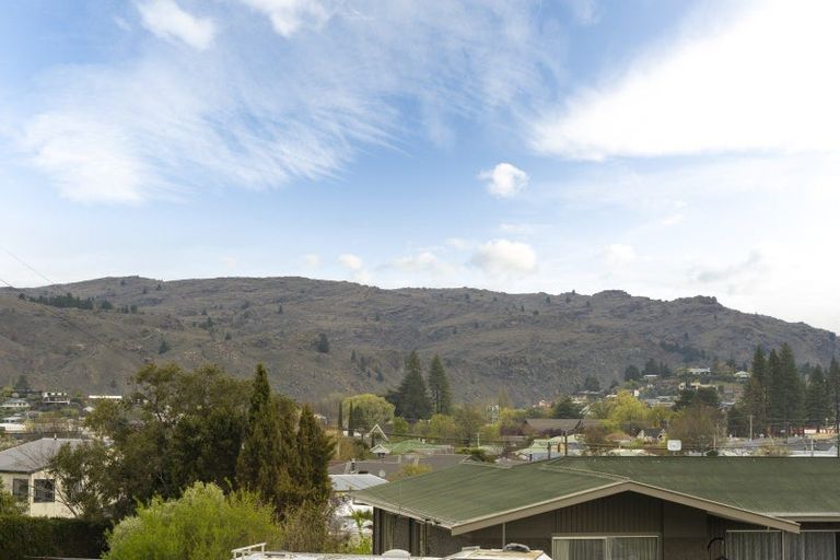 Photo of property in 11 Royal Terrace, Alexandra, 9320