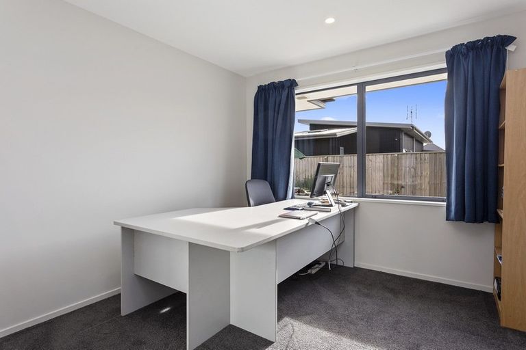 Photo of property in 10 Blair Place, Kaiapoi, 7630