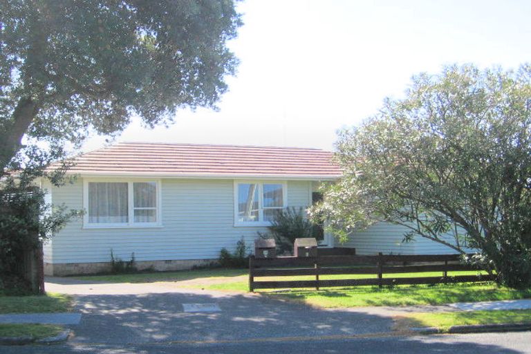 Photo of property in 20 Taupo Avenue, Mount Maunganui, 3116