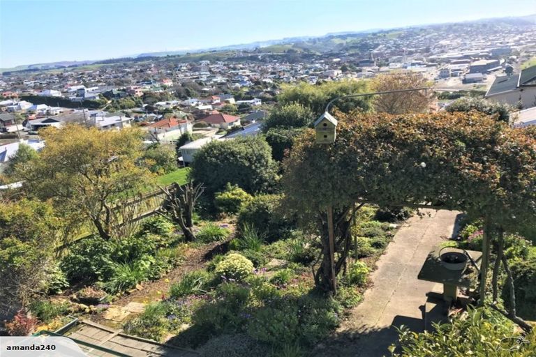 Photo of property in 10 Tamar Street, South Hill, Oamaru, 9400