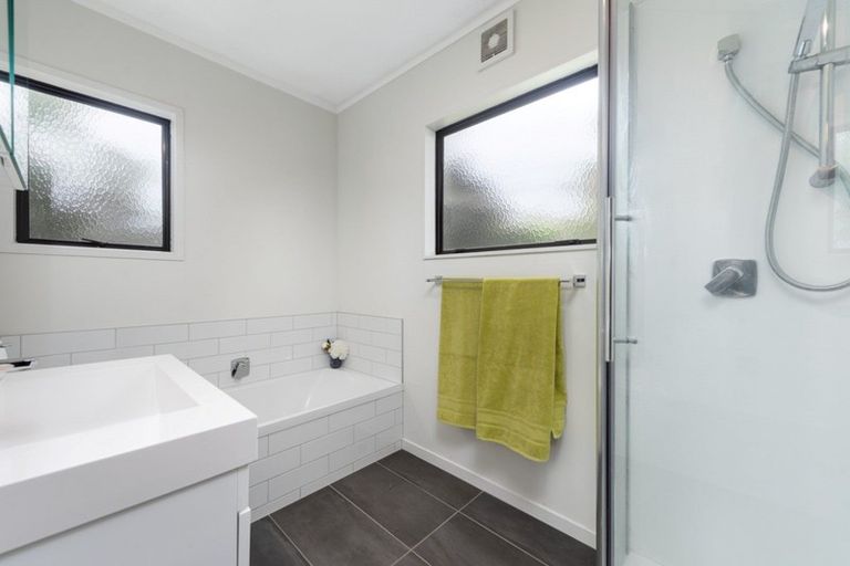 Photo of property in 164a Kingswood Road, Brookfield, Tauranga, 3110