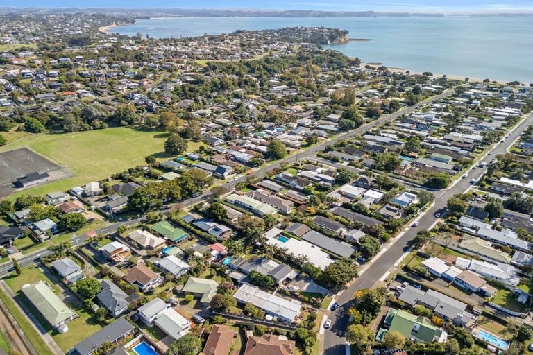 Photo of property in 1/114 The Circle, Manly, Whangaparaoa, 0930