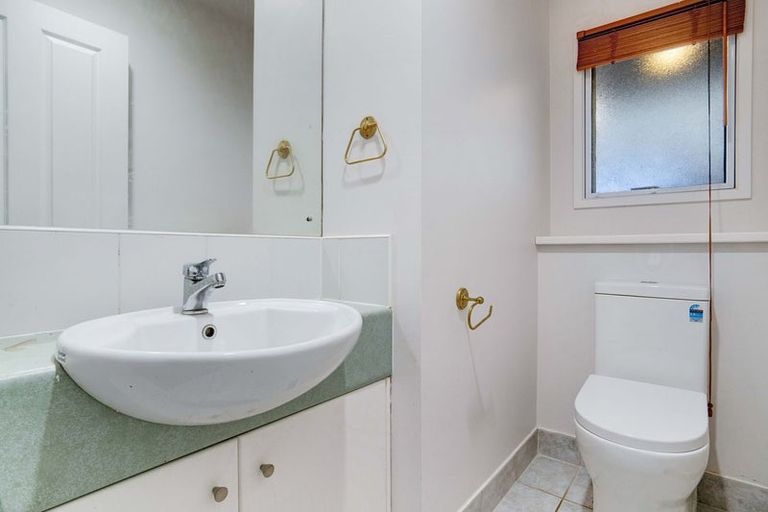 Photo of property in 755 Chapel Road, Dannemora, Auckland, 2016